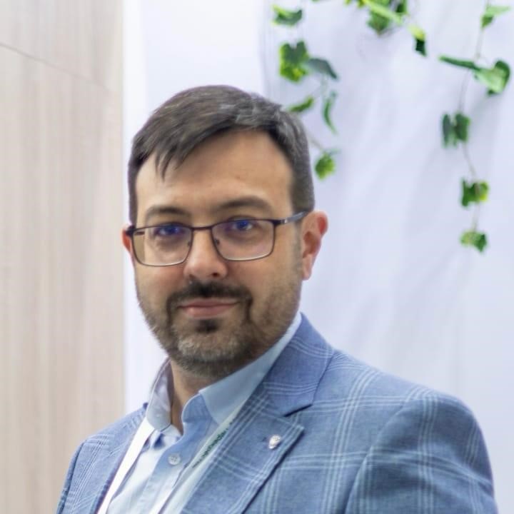 Александр Бреслав
