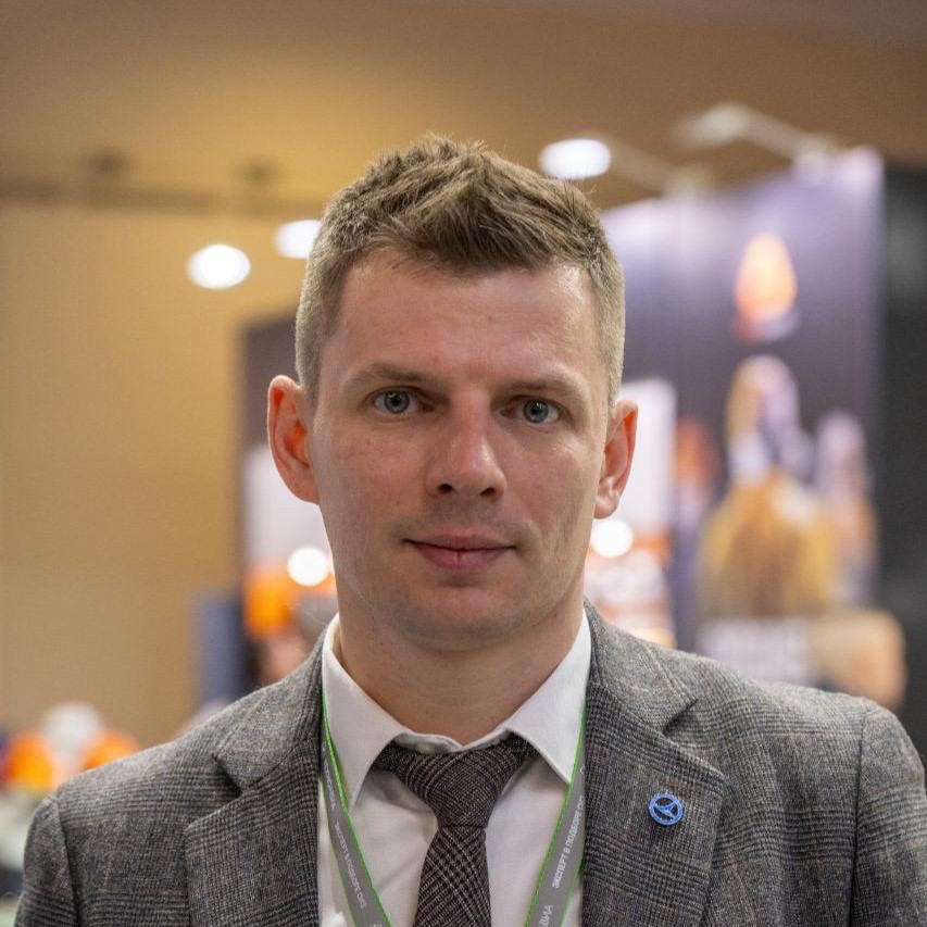 Антон Вашков